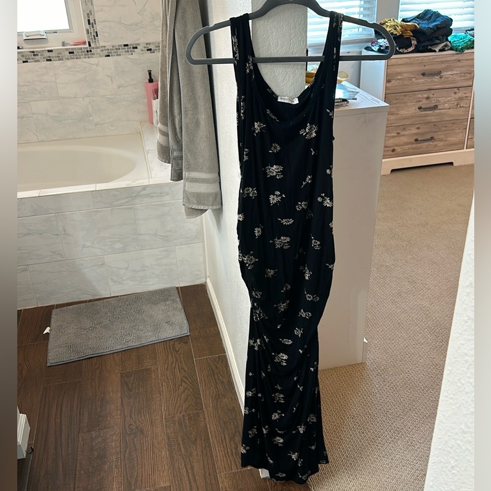 Large black flower maternity dress